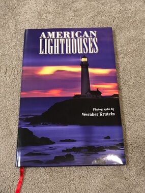 Original “American Lighthouse” coffee table book - hardback w dust jacket- 2008